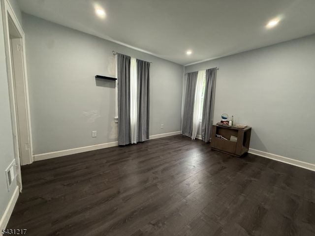 49 Allen St, Netcong Boro, NJ 07857