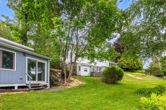 122 Dutchess Drive, Holmes, NY 12531