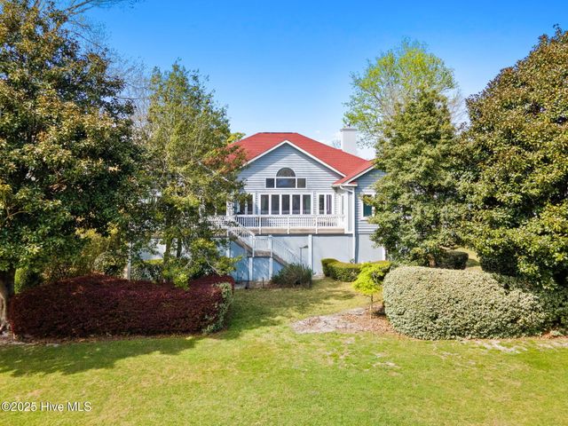 178 Edgewater Circle, Sunset Beach, NC 28468