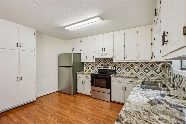 1947 Britt Drive, Snellville, GA 30078