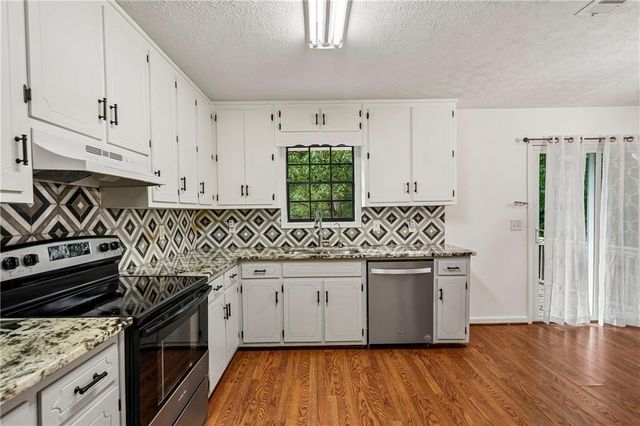 1947 Britt Drive, Snellville, GA 30078