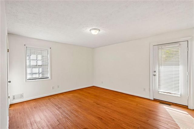 1947 Britt Drive, Snellville, GA 30078