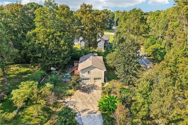 1947 Britt Drive, Snellville, GA 30078