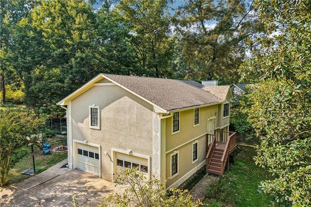 1947 Britt Drive, Snellville, GA 30078