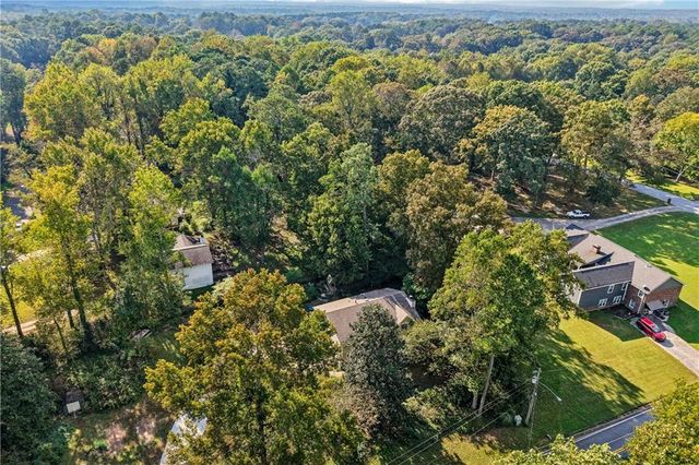 1947 Britt Drive, Snellville, GA 30078