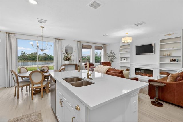 1256 OAK VALLEY DRIVE, Auburndale, FL 33823