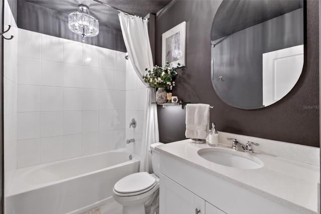 1256 OAK VALLEY DRIVE, Auburndale, FL 33823