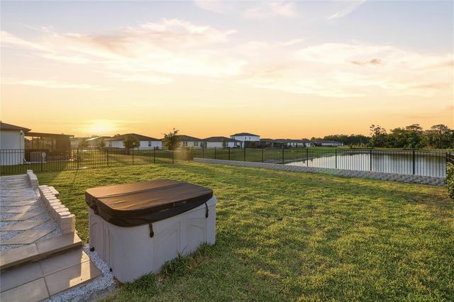 1256 OAK VALLEY DRIVE, Auburndale, FL 33823