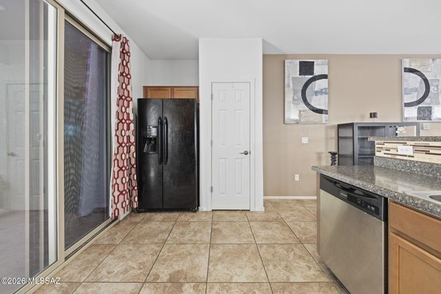 7489 S Mountain Star Drive, Tucson, AZ 85757