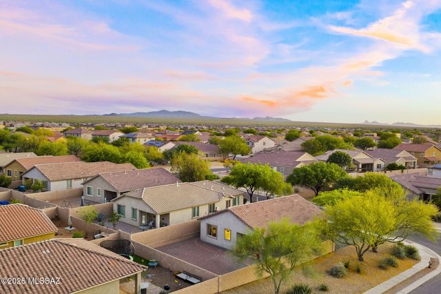 7489 S Mountain Star Drive, Tucson, AZ 85757