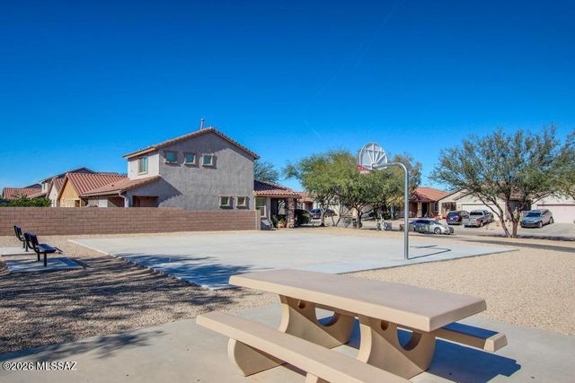 7489 S Mountain Star Drive, Tucson, AZ 85757
