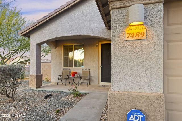 7489 S Mountain Star Drive, Tucson, AZ 85757