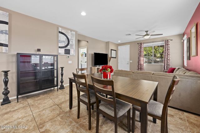 7489 S Mountain Star Drive, Tucson, AZ 85757