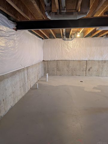 24778 Kabarda Drive, Macomb Twp, MI 48042