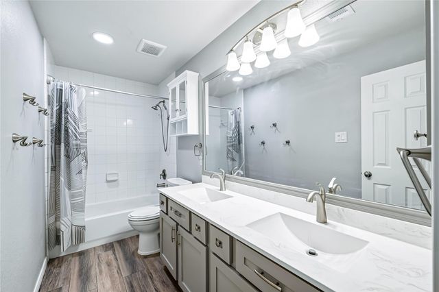 10228 Little T, Conroe, TX 77302