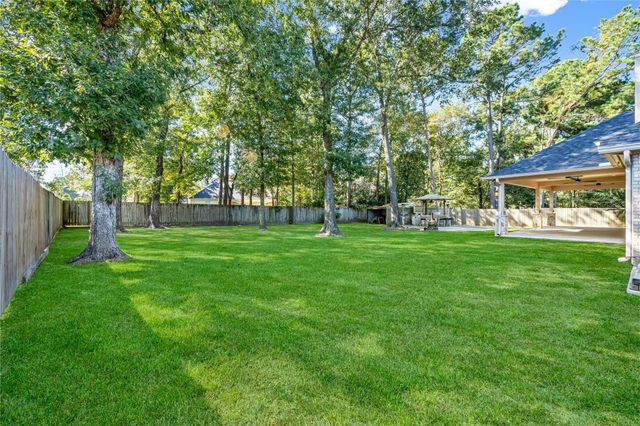 10228 Little T, Conroe, TX 77302