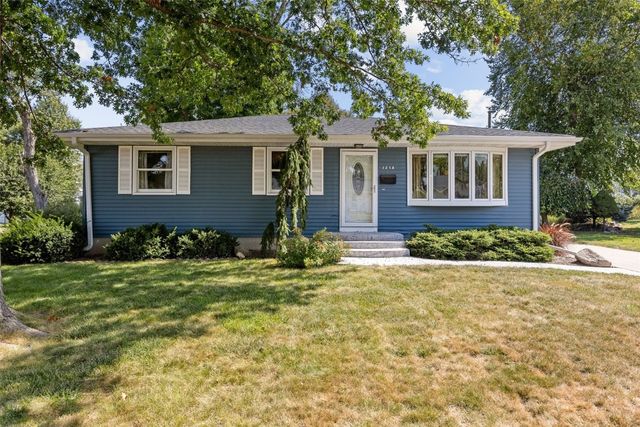 3858 Northwood Drive NE, Cedar Rapids, IA 52402