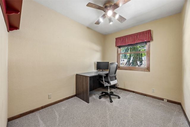 3858 Northwood Drive NE, Cedar Rapids, IA 52402