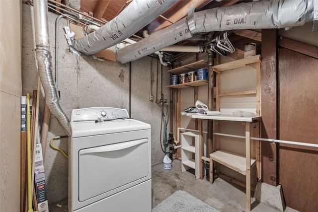 3858 Northwood Drive NE, Cedar Rapids, IA 52402