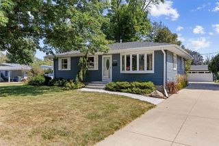 3858 Northwood Drive NE, Cedar Rapids, IA 52402