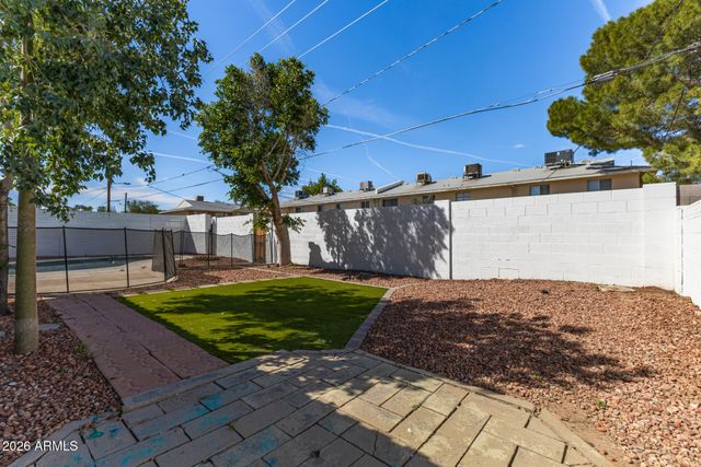 4706 S GRANDVIEW Avenue, Tempe, AZ 85282