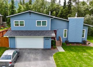 19426 Pribilof Loop, Eagle River, AK 99577