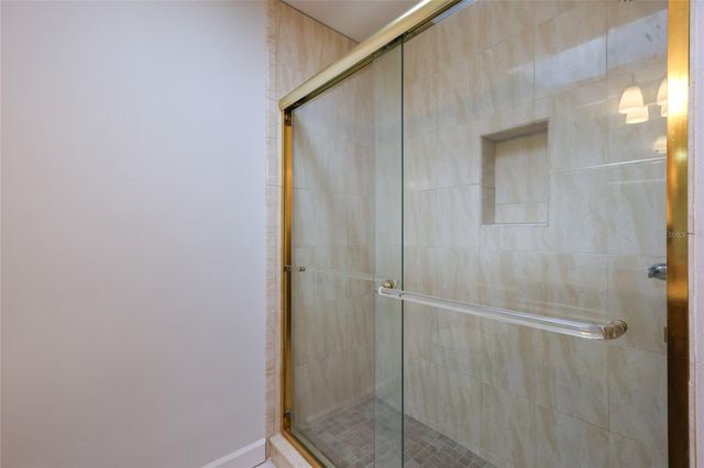 6703 9TH AVENUE NW, Bradenton, FL 34209