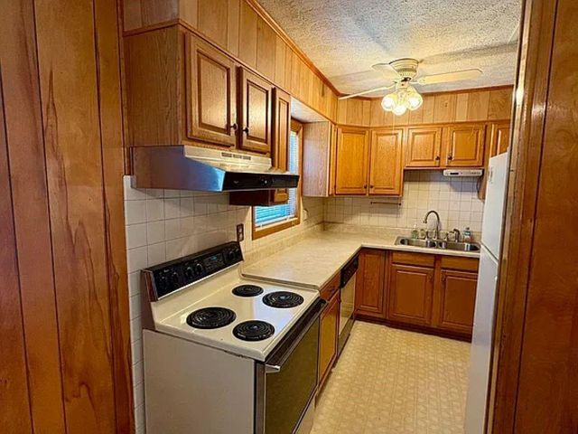 5921 John Street, Austell, GA 30106