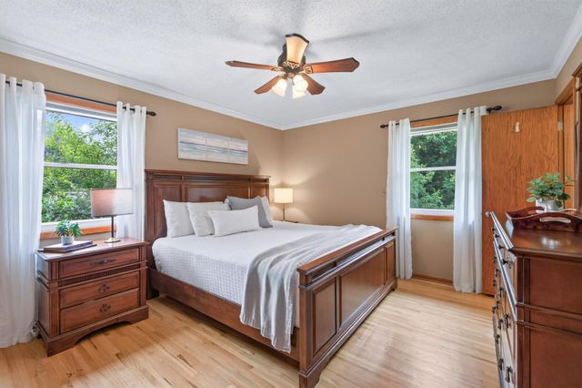 2809 W 101st Street, Bloomington, MN 55431