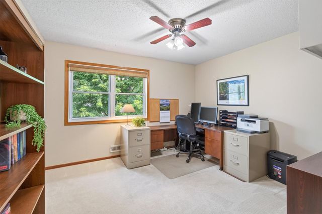 2809 W 101st Street, Bloomington, MN 55431