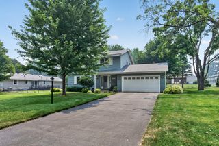 2809 W 101st Street, Bloomington, MN 55431