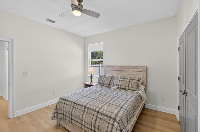 3326 W HEITER STREET, Tampa, FL 33607