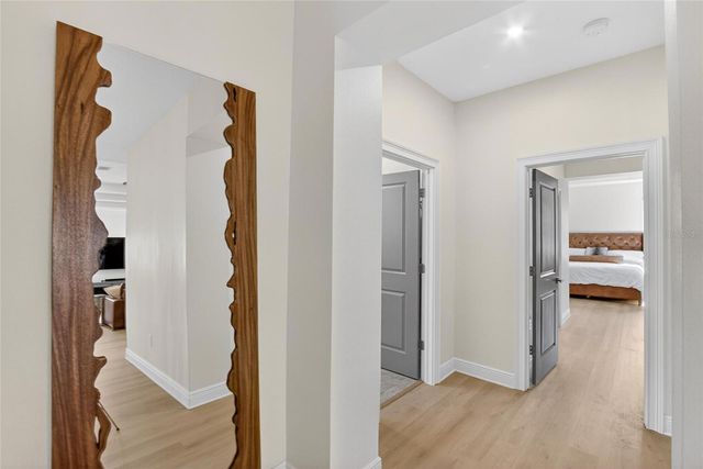 3326 W HEITER STREET, Tampa, FL 33607