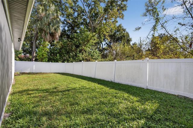 3326 W HEITER STREET, Tampa, FL 33607