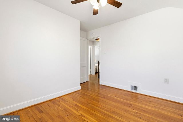 117 LYNNMOOR DR, Silver Spring, MD 20901