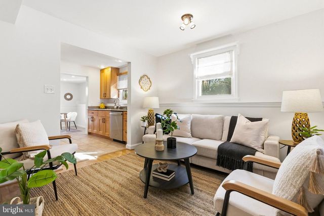 117 LYNNMOOR DR, Silver Spring, MD 20901