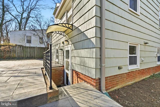 117 LYNNMOOR DR, Silver Spring, MD 20901