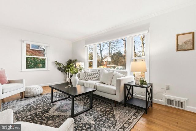 117 LYNNMOOR DR, Silver Spring, MD 20901