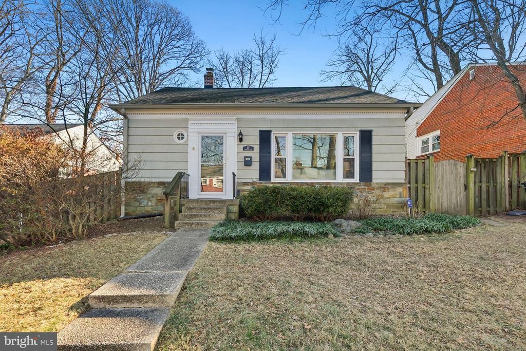 117 LYNNMOOR DR, Silver Spring, MD 20901