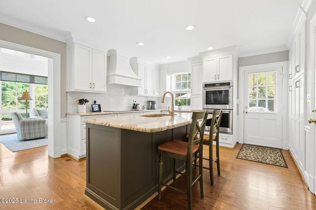 9101 Spokane Way, Louisville, KY 40241