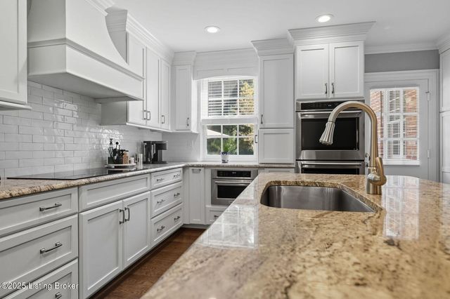 9101 Spokane Way, Louisville, KY 40241