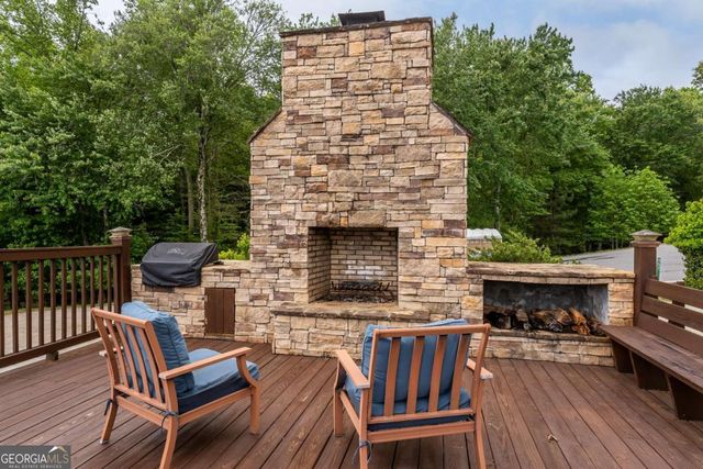 488 Big Knoll Drive, Blairsville, GA 30512