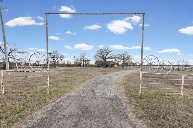 2104 State Highway 69 S, Greenville, TX 75402