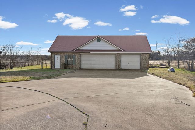 2104 State Highway 69 S, Greenville, TX 75402