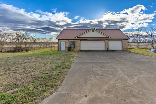 2104 State Highway 69 S, Greenville, TX 75402