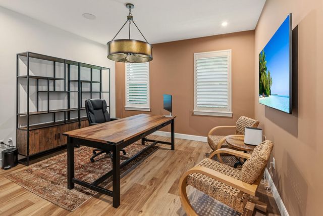 2465 NE Evinrude Circle, Jensen Beach, FL 34957
