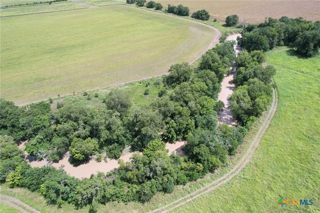 7216 CR 446, Thorndale, TX 76577