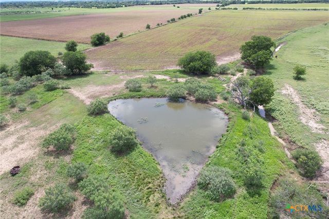 7216 CR 446, Thorndale, TX 76577