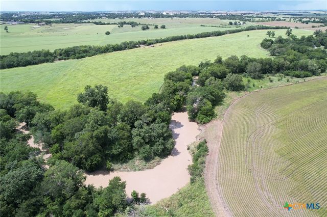 7216 CR 446, Thorndale, TX 76577