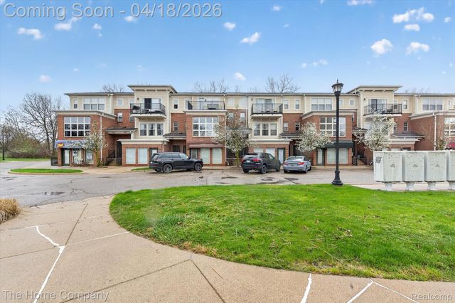 306 Legato Drive, Walled Lake, MI 48390
